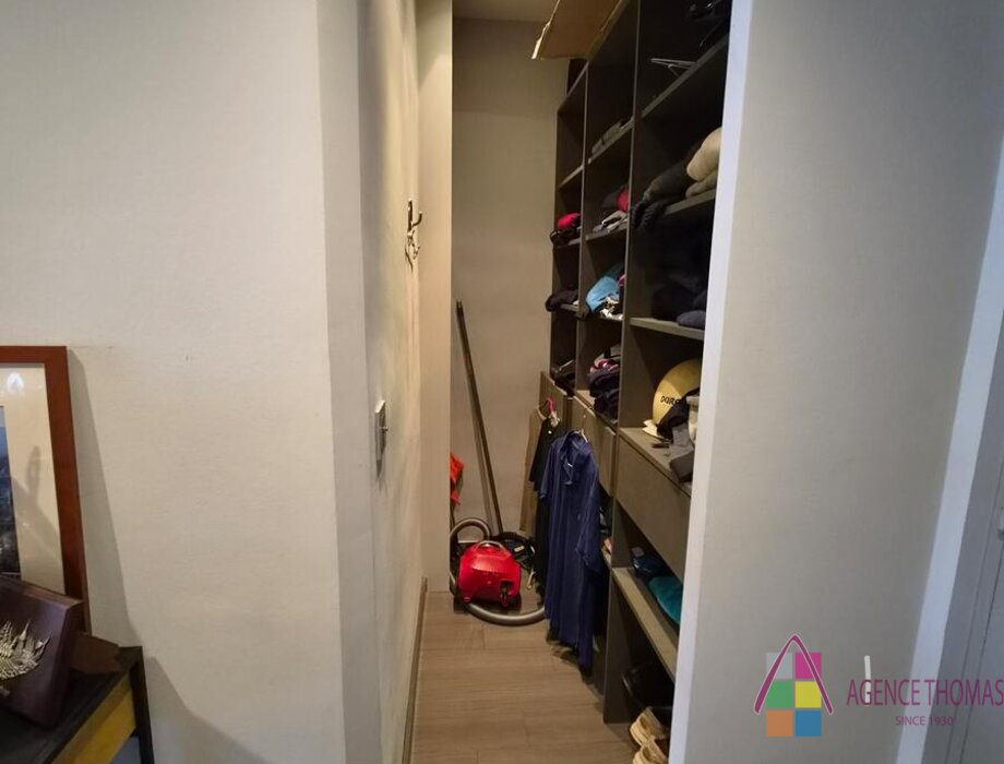 Near Center one bedroom