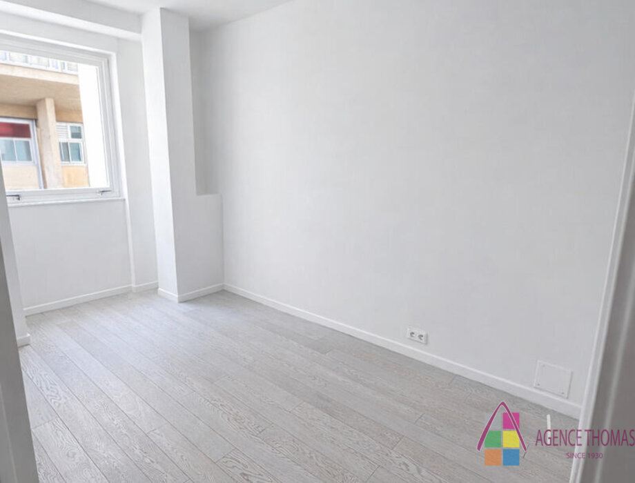 ONE BEDROOM PLACE DES MOULINS