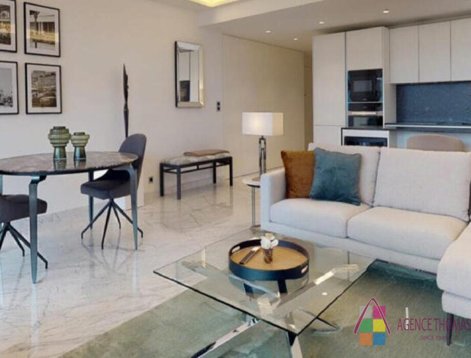 Superb renovated 2 bedroom apartment in Château Périgord
